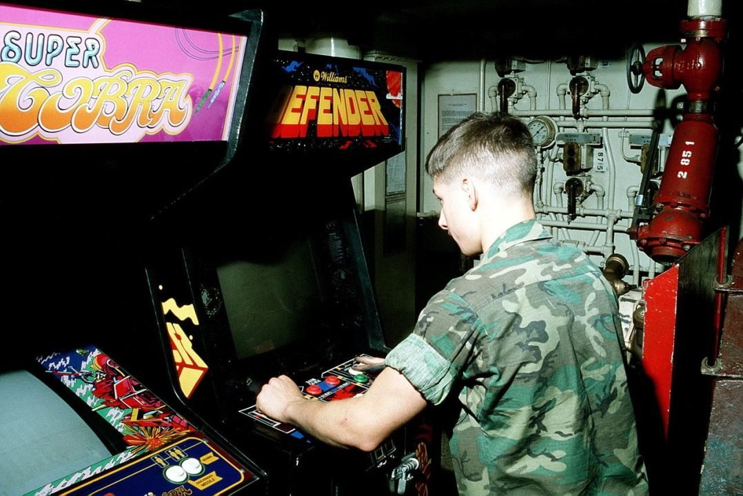 Defender classic arcade game
