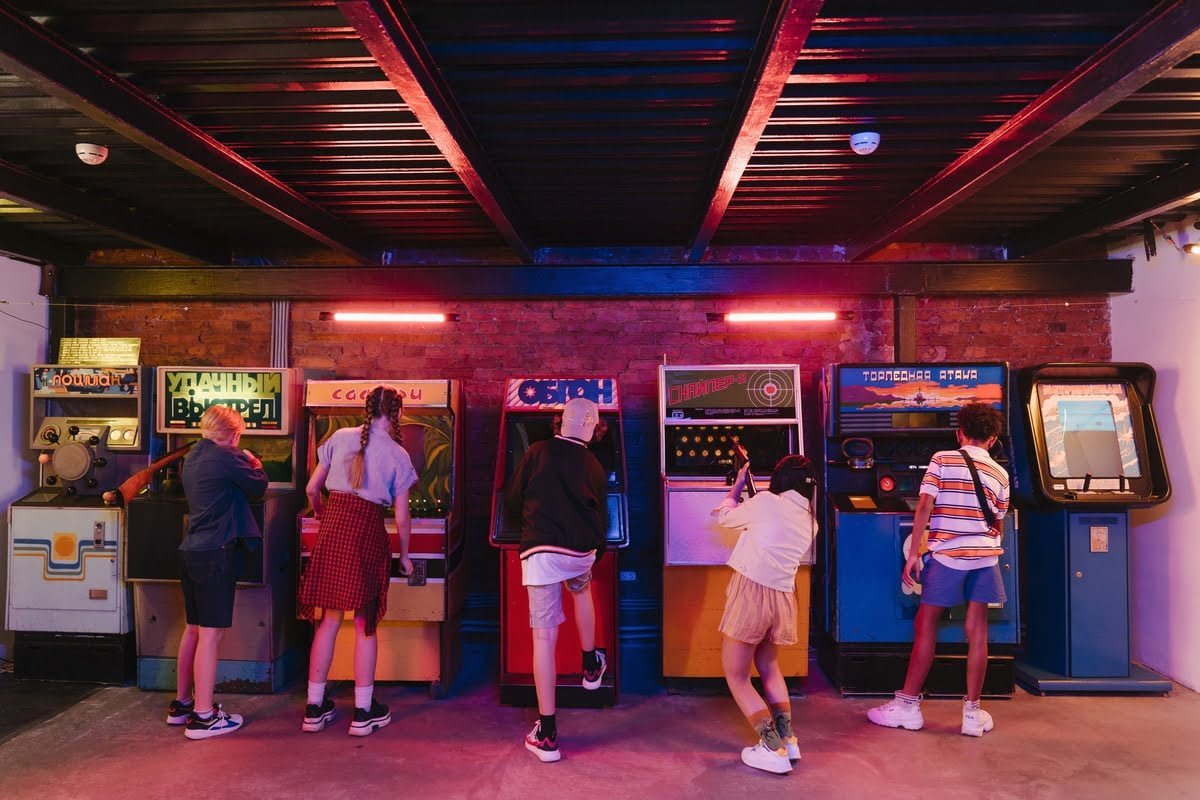 kids in a retro arcade